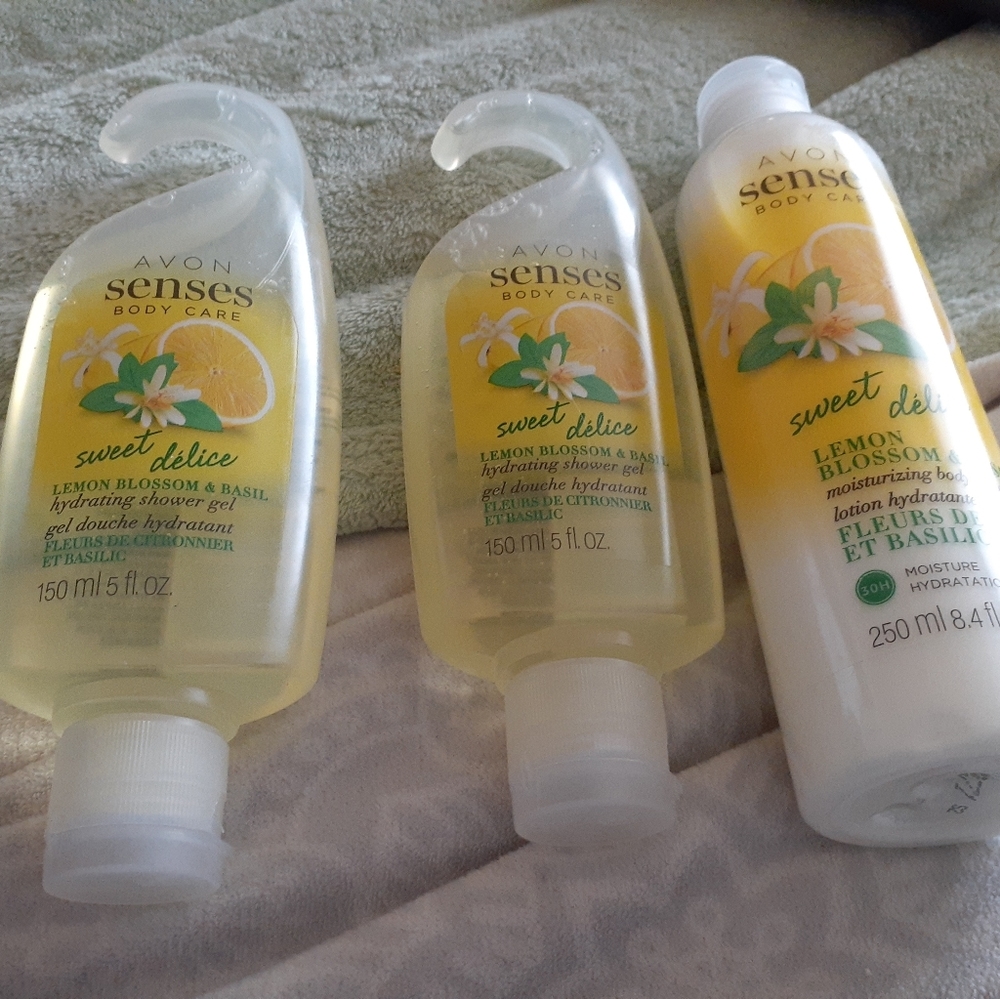 Avon Senses Lemon Blossom &Basil Set